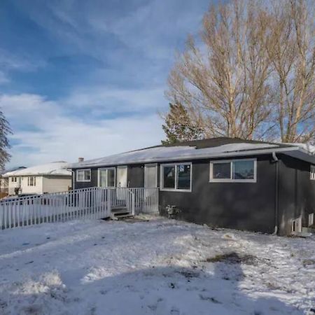 Accessible/Petfriendly-2Bedsuite Calgary Extérieur photo